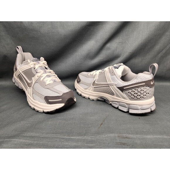 Nike Other - Nike Boys Vomero 5 (GS) Sneakers Mesh Pure Platinum Silver Size 4.5 NEW NO BOX!